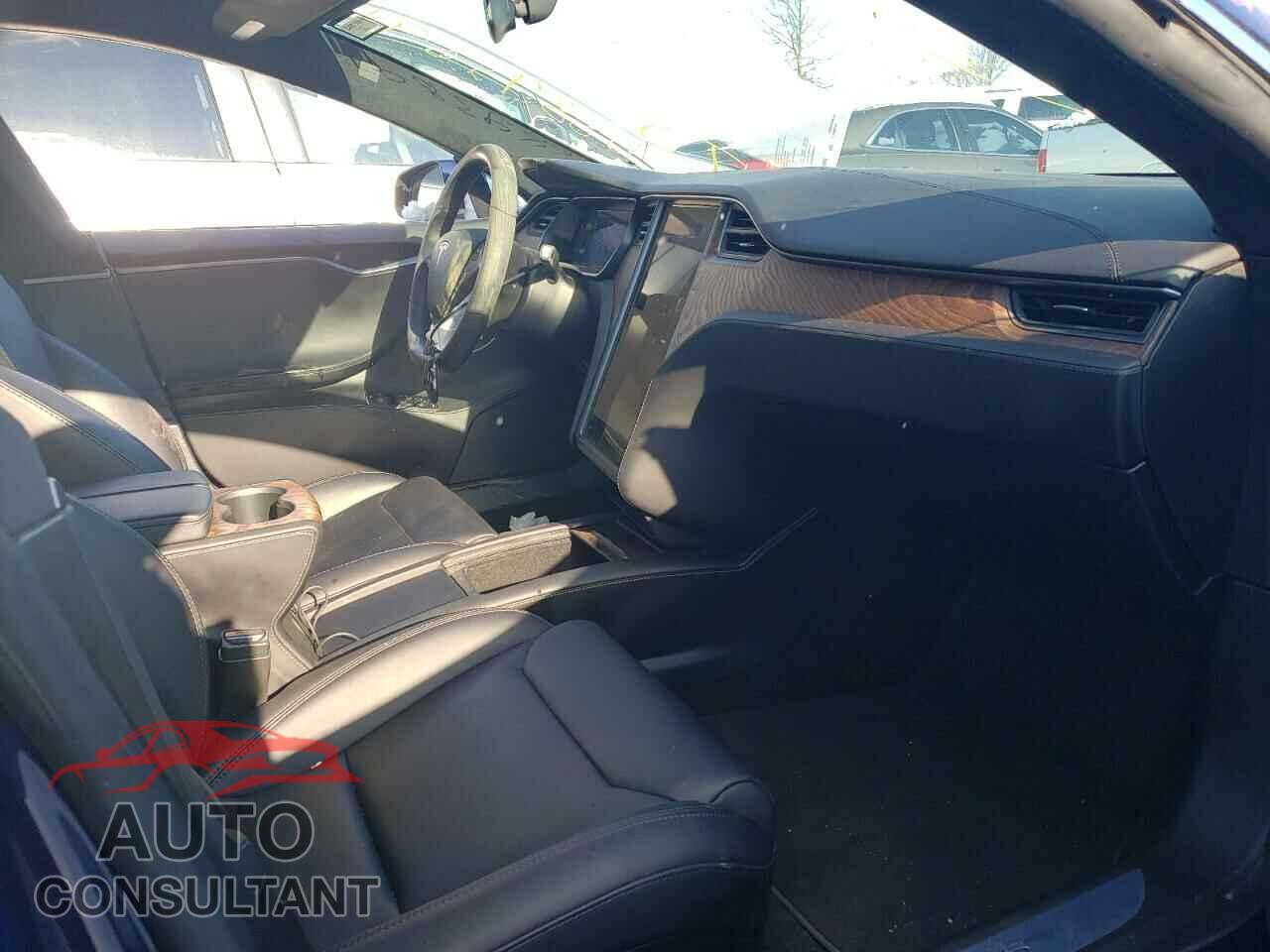 TESLA MODEL S 2018 - 5YJSA1E20JF258317