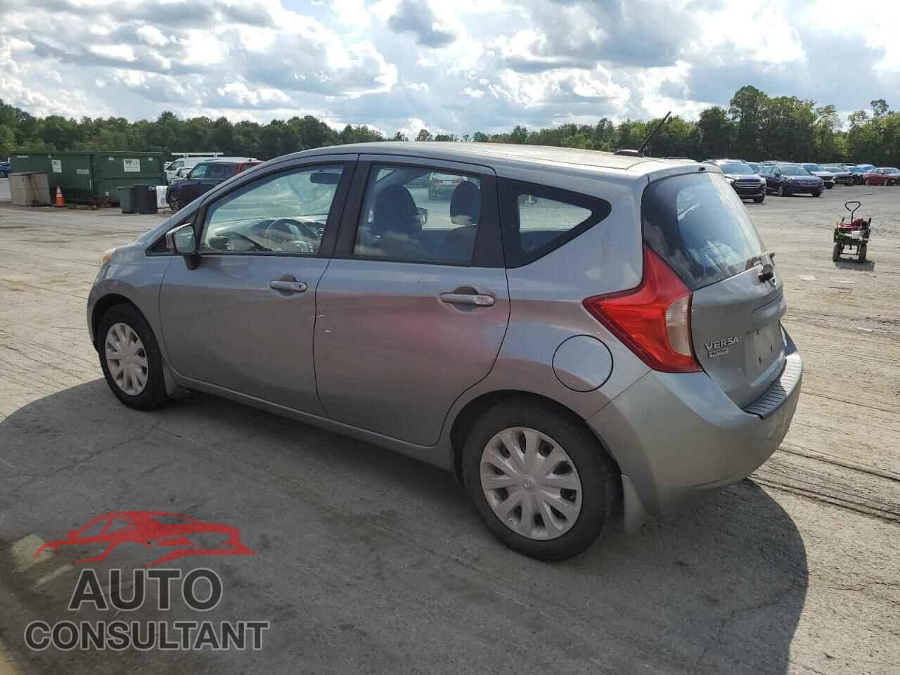 NISSAN VERSA 2015 - 3N1CE2CP0FL359057