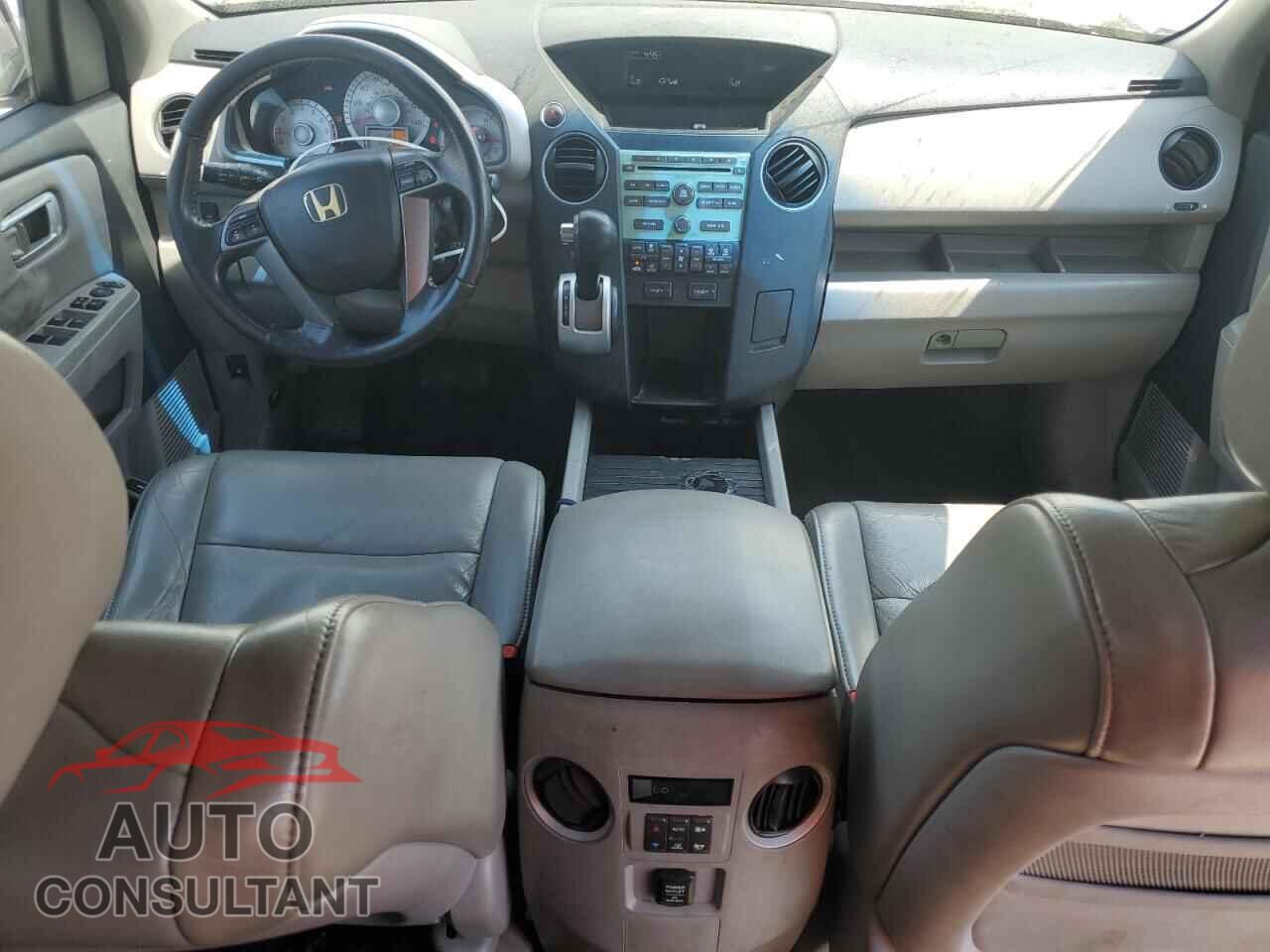 HONDA PILOT 2011 - 5FNYF3H57BB019250