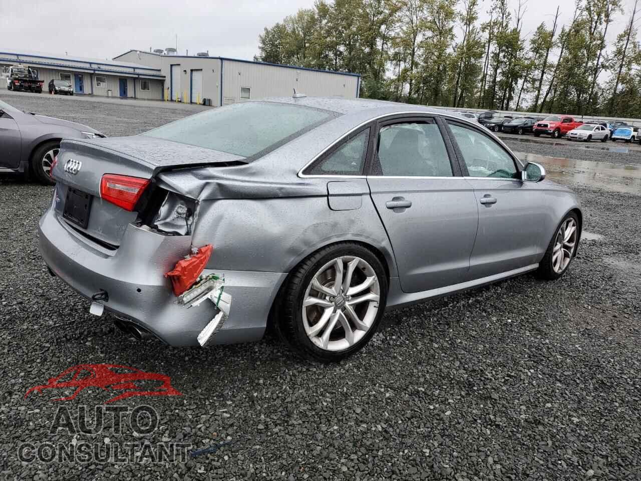 AUDI S6/RS6 2013 - WAUF2AFC3DN121011