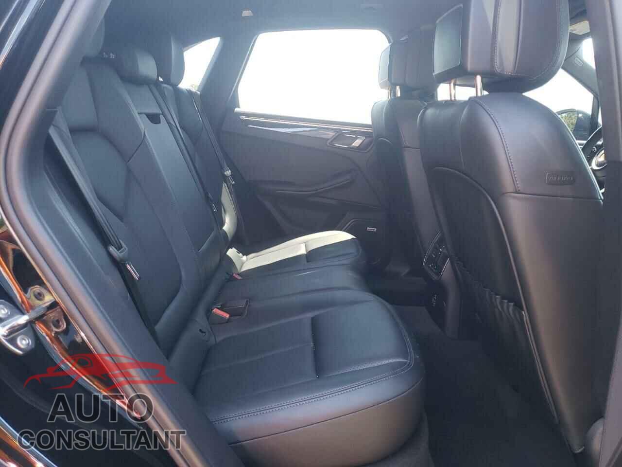 PORSCHE MACAN 2022 - WP1AA2A51NLB01625