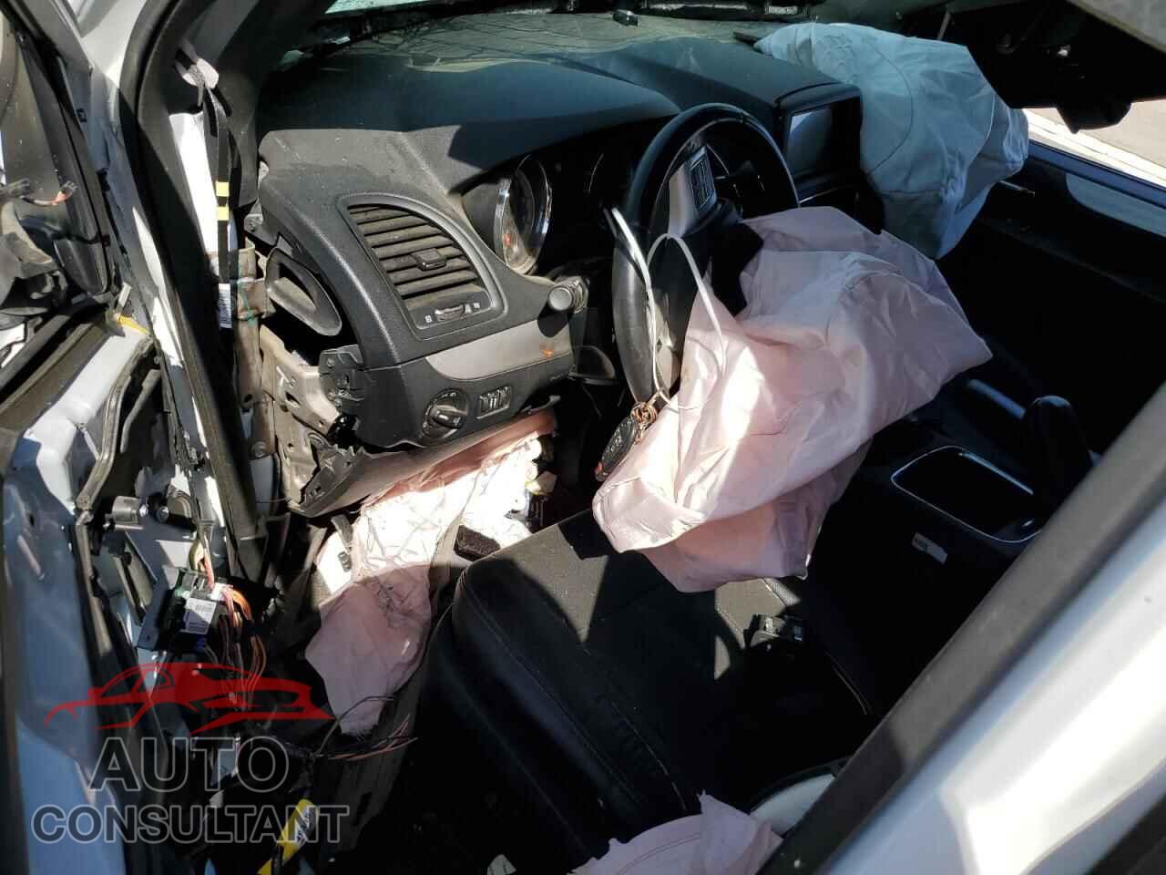 DODGE CARAVAN 2016 - 2C4RDGEG2GR210576