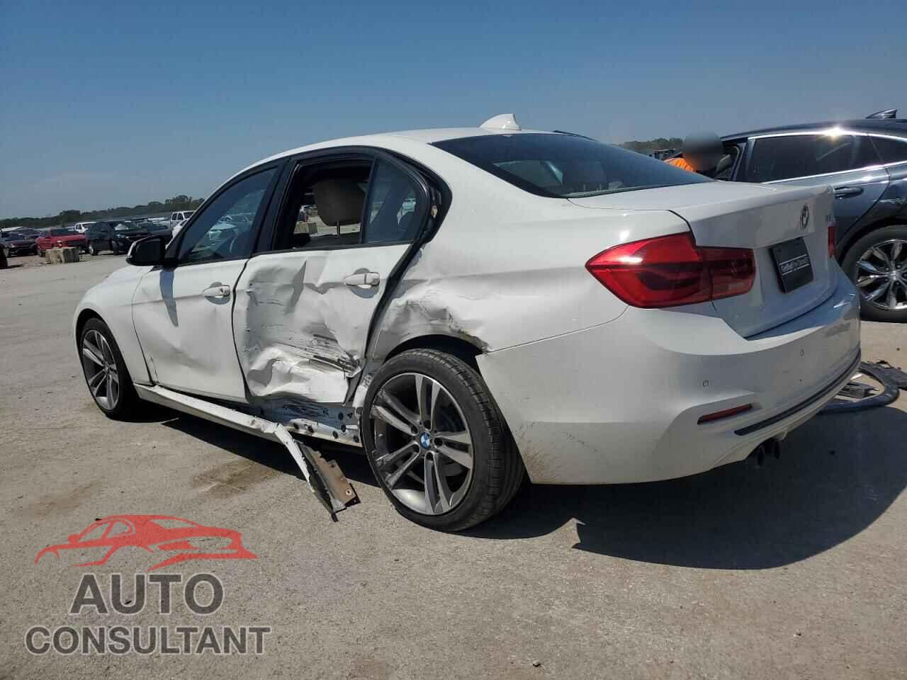 BMW 3 SERIES 2016 - WBA8E9G53GNT45446