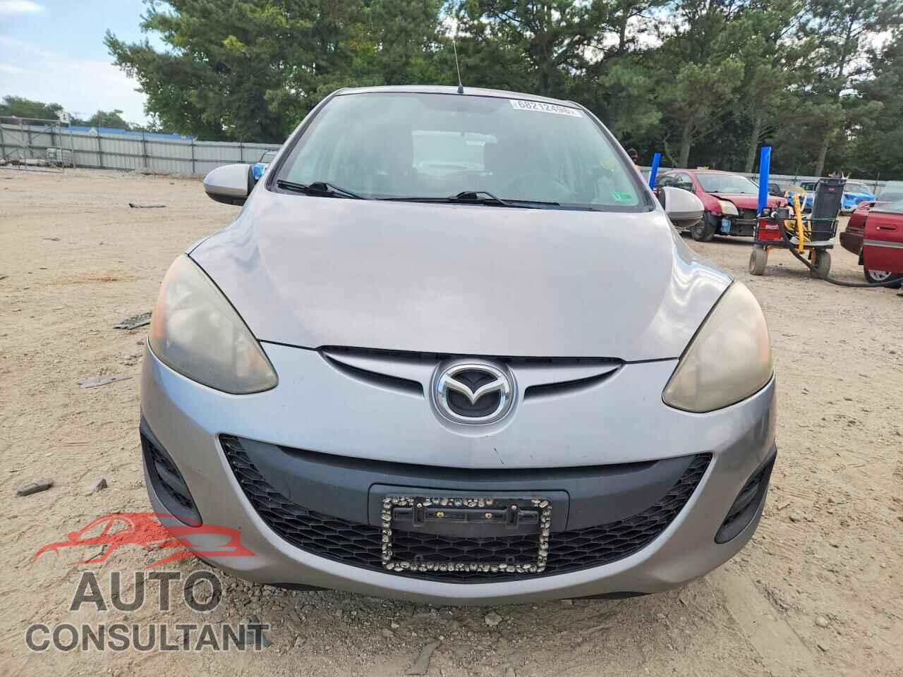 MAZDA 2 2014 - JM1DE1KZ5E0182645