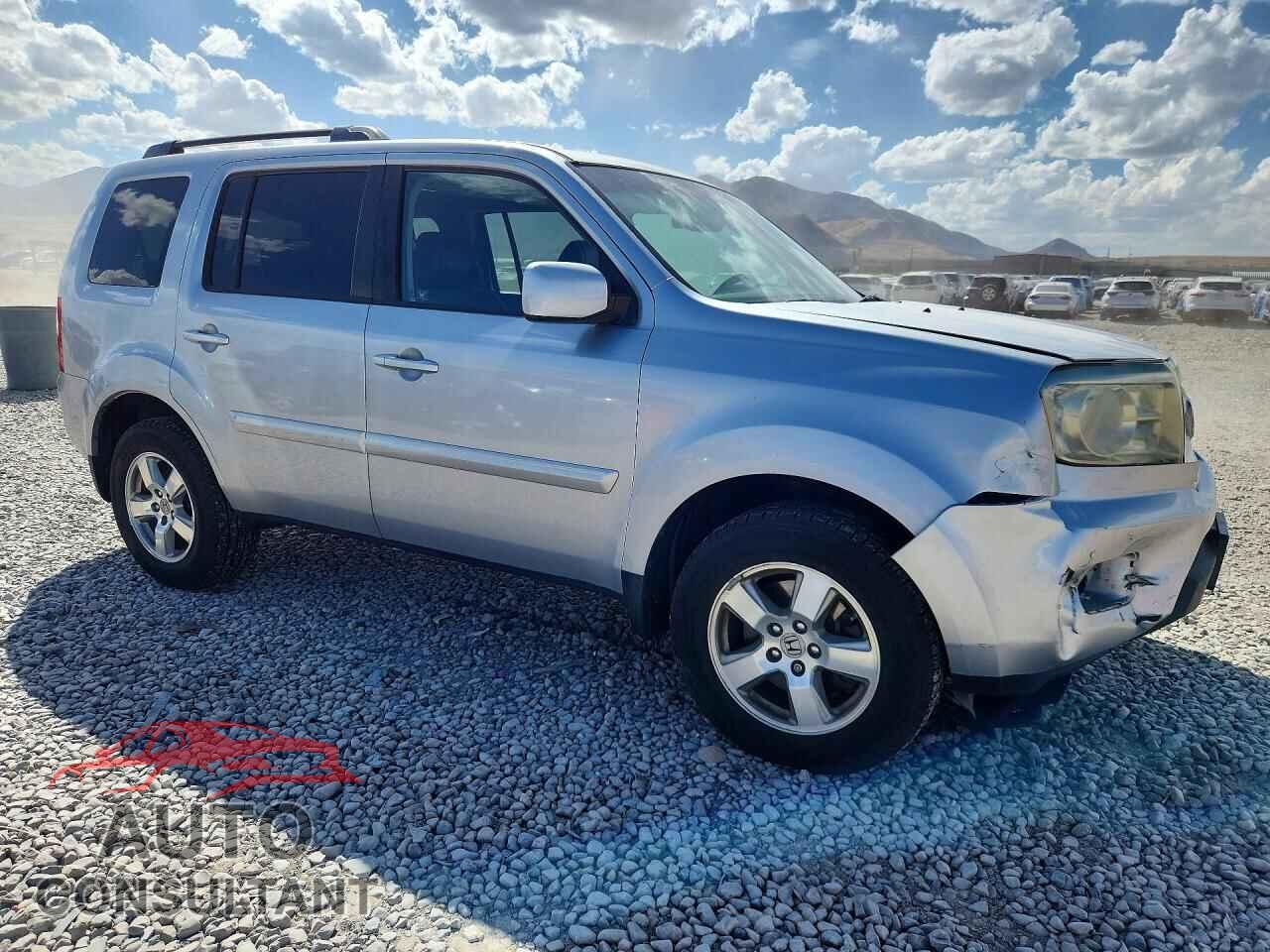 HONDA PILOT 2011 - 5FNYF3H54BB050181