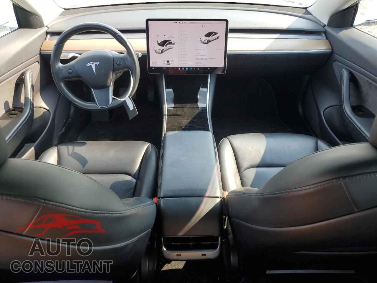 TESLA MODEL 3 2019 - 5YJ3E1EA5KF332994