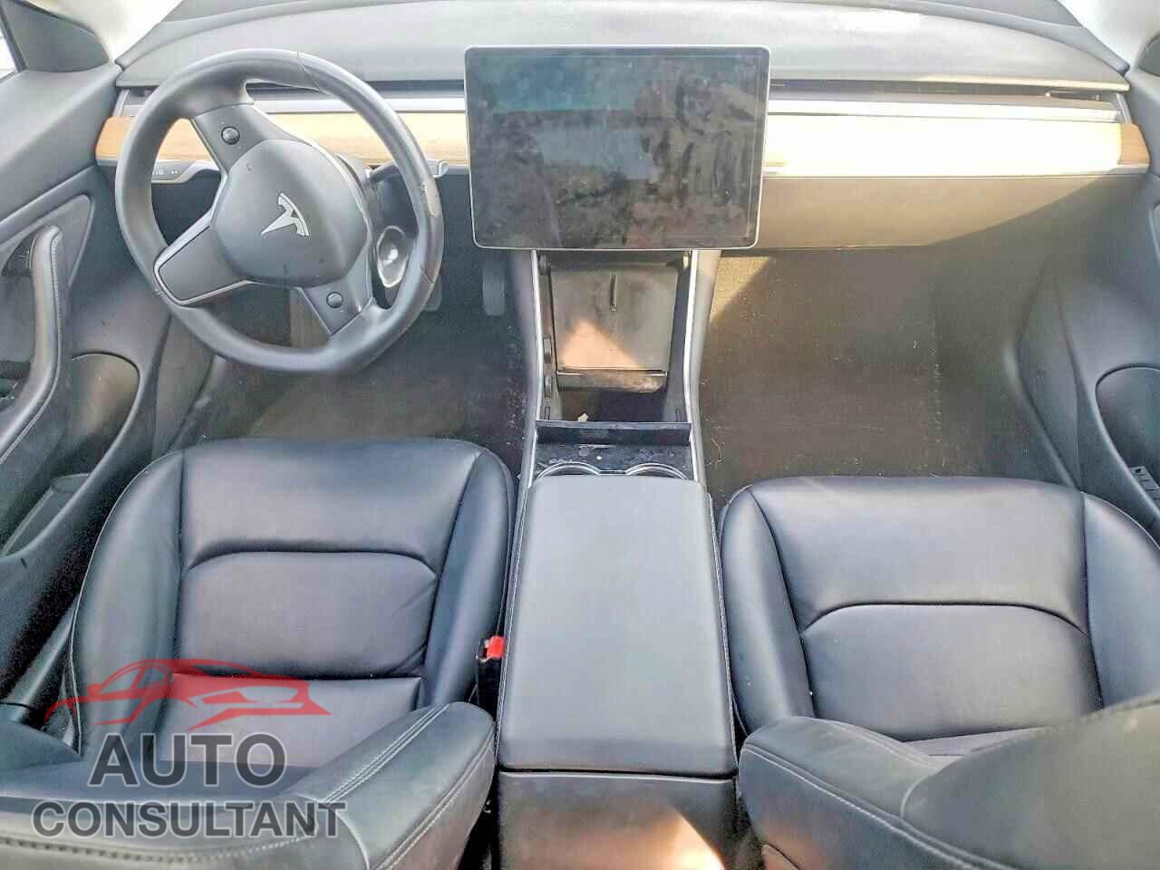 TESLA MODEL 3 2019 - 5YJ3E1EA9KF426540