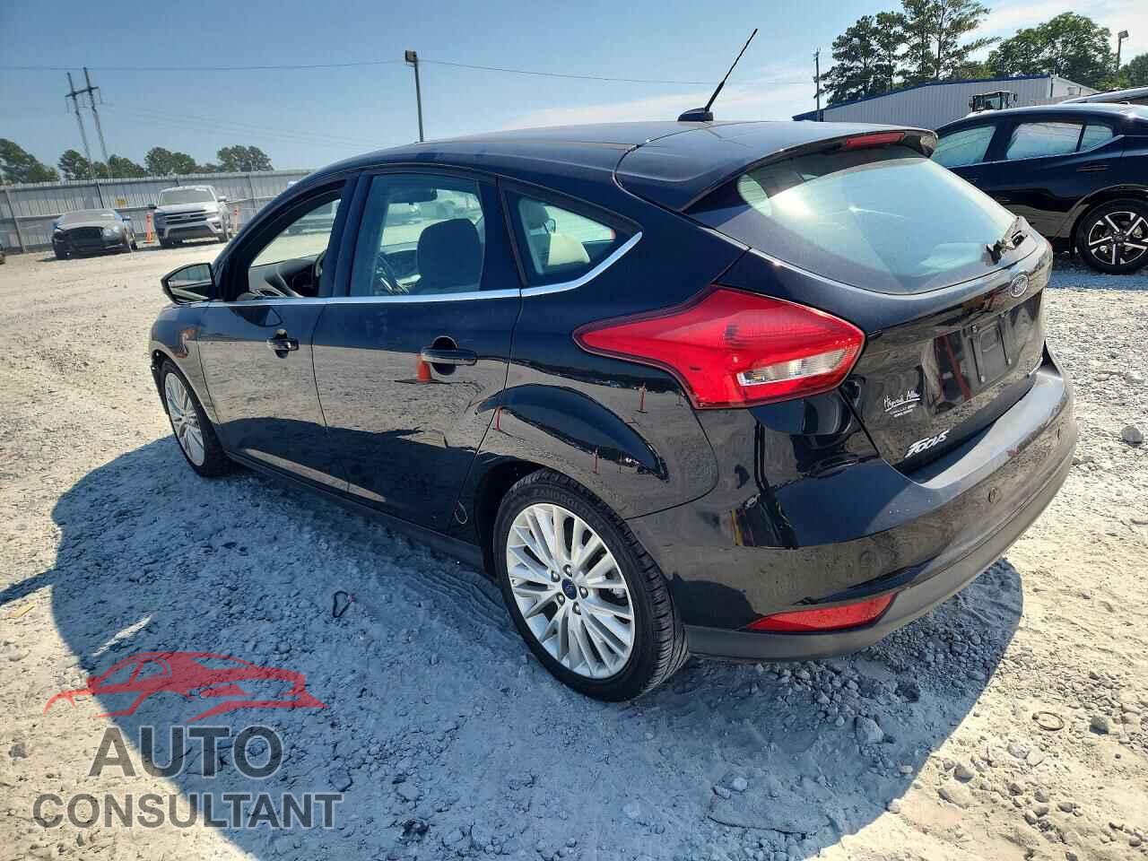FORD FOCUS 2017 - 1FADP3N27HL330856