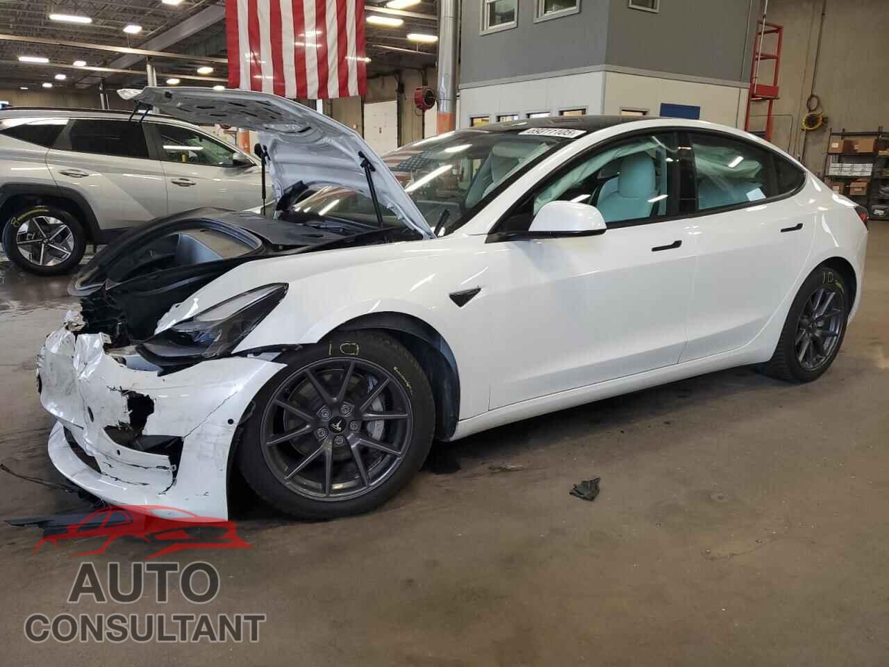 TESLA MODEL 3 2022 - 5YJ3E1EB8NF115646