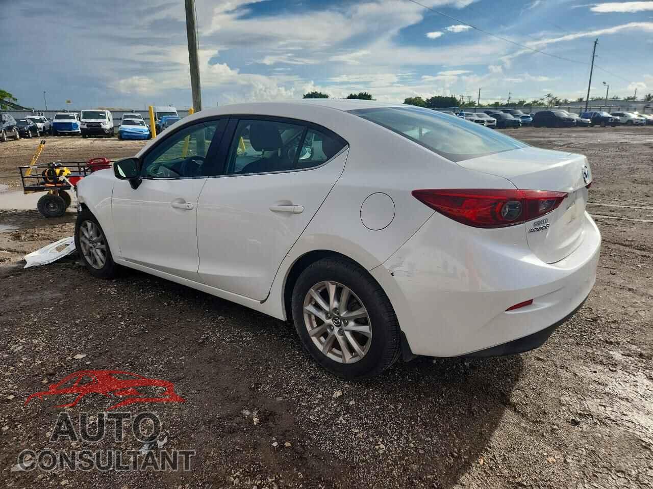 MAZDA 3 2017 - 3MZBN1U73HM107248