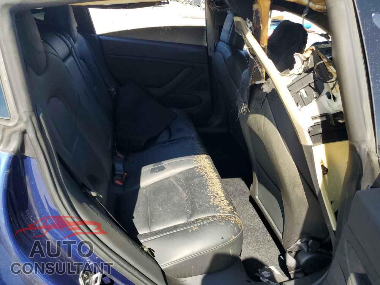 TESLA MODEL 3 2019 - 5YJ3E1EA6KF309353