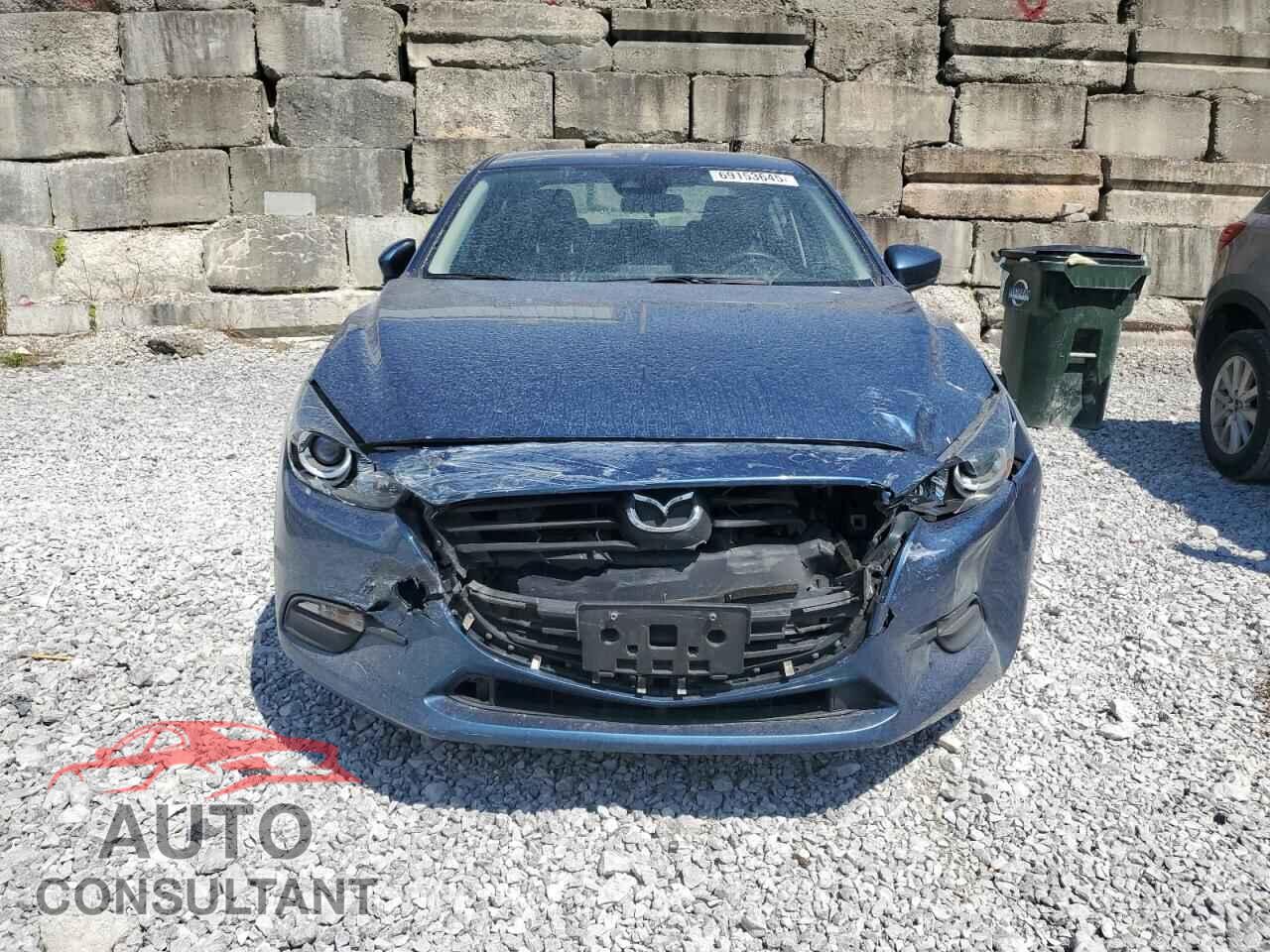 MAZDA 3 2018 - 3MZBN1V33JM248614
