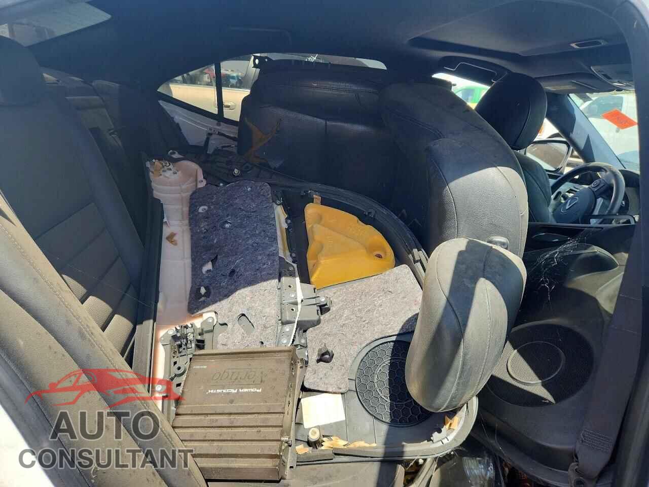 LEXUS IS 2014 - JTHBF1D23E5026464