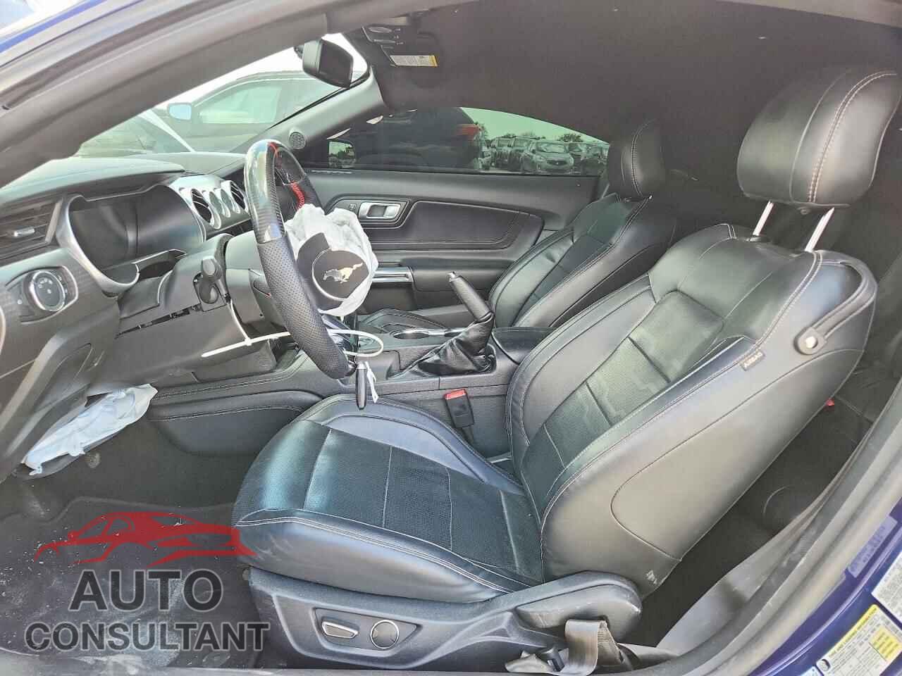 FORD MUSTANG 2018 - 1FA6P8CF3J5100284
