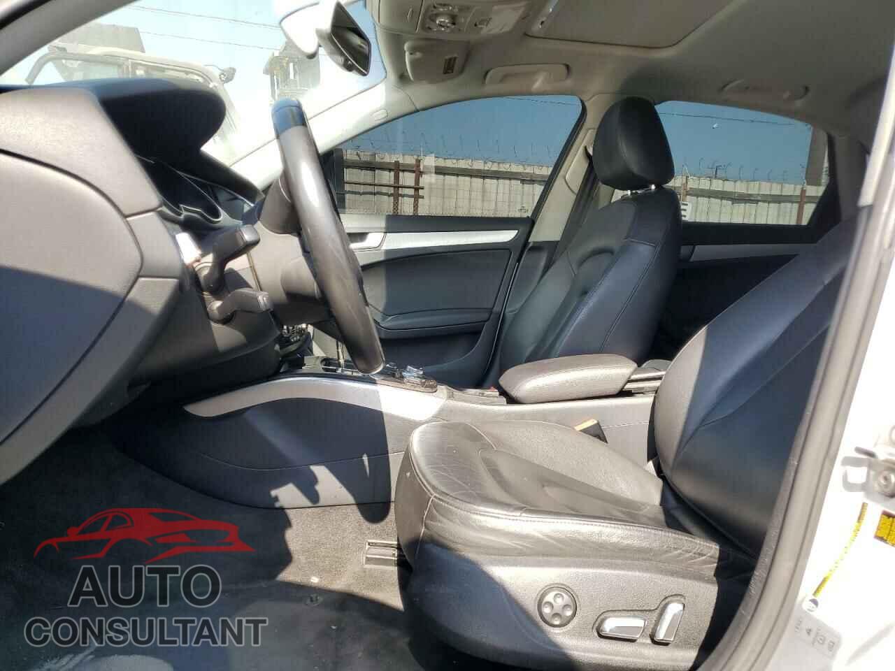 AUDI A4 2013 - WAUFFAFL3DN046735
