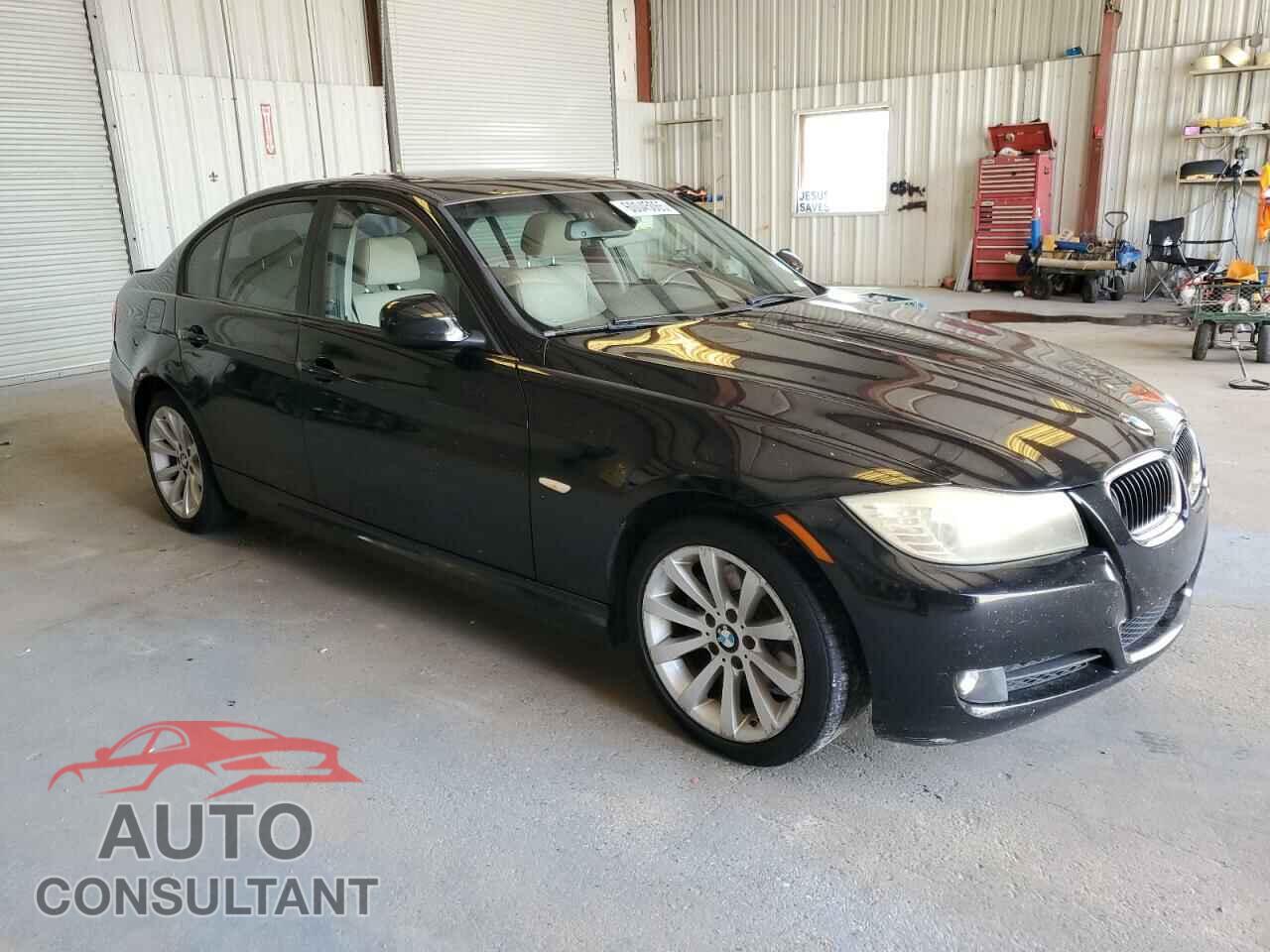 BMW 3 SERIES 2011 - WBAPH7C52BE850089