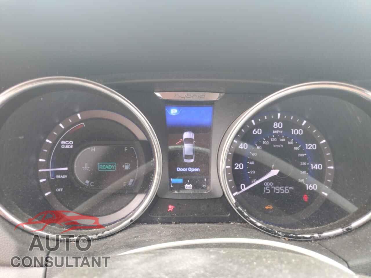 HYUNDAI SONATA 2012 - KMHEC4A43CA044140
