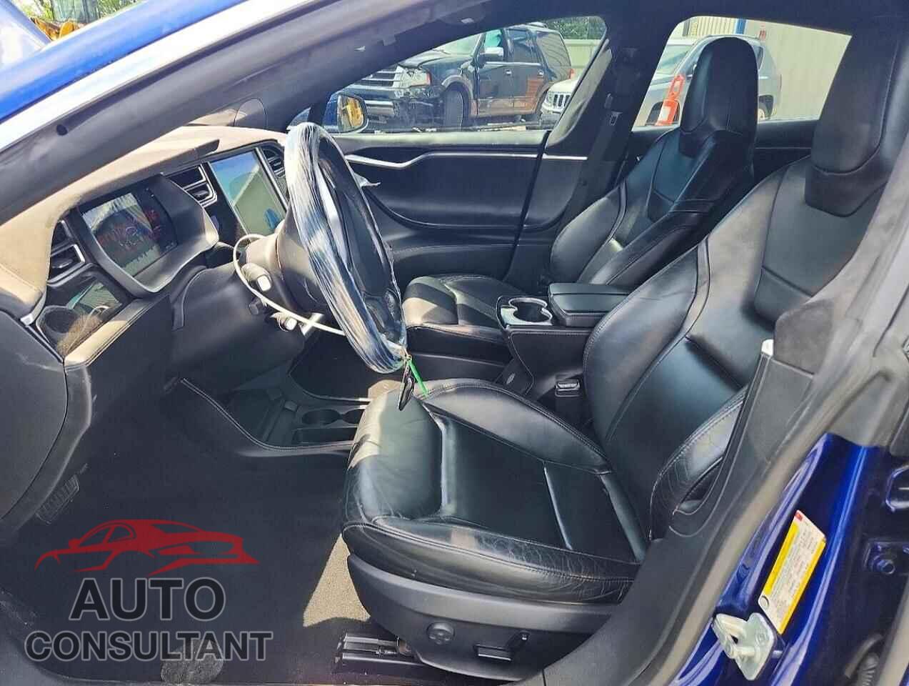 TESLA MODEL S 2015 - 5YJSA1E29FF112327