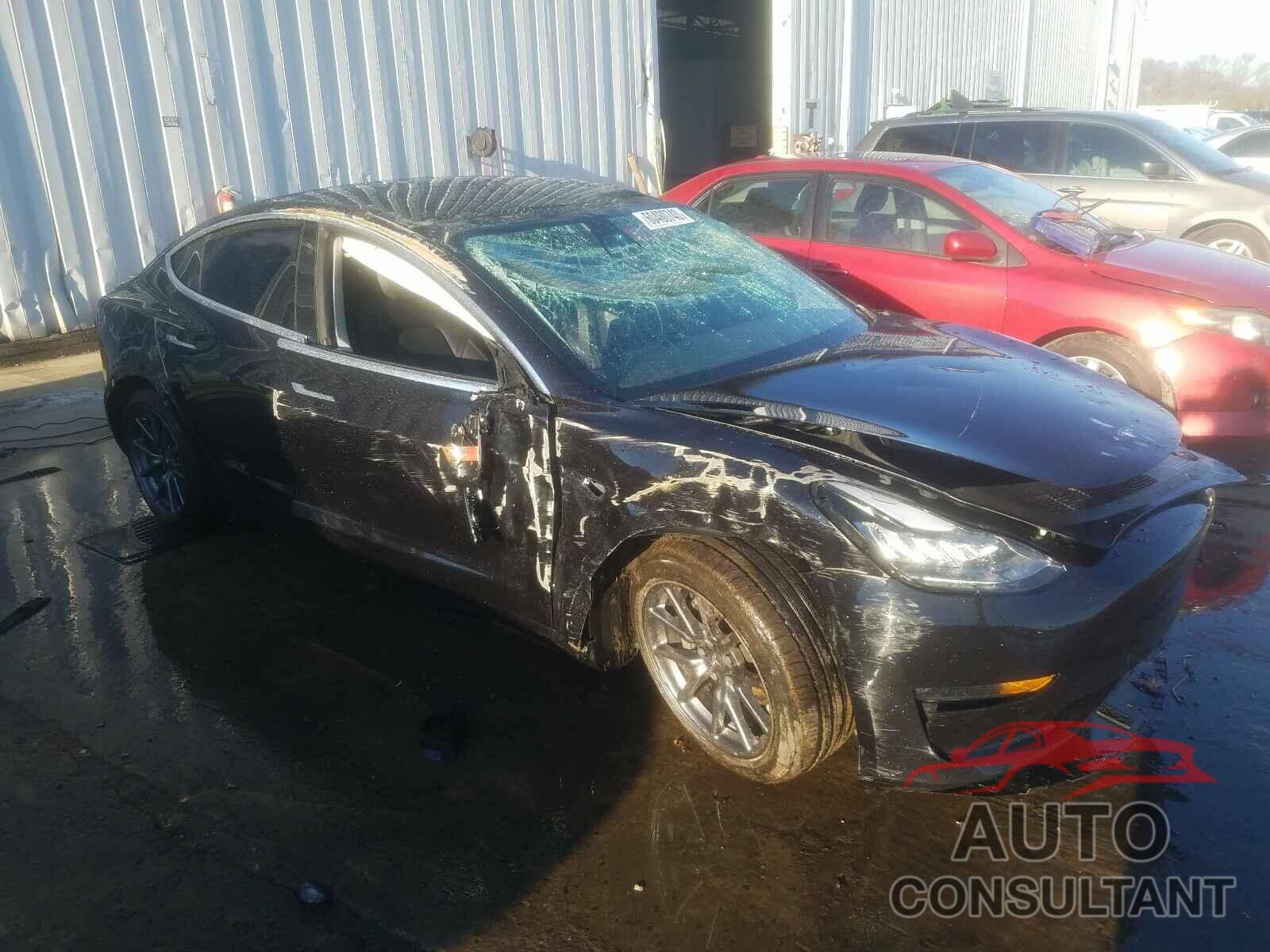 TESLA MODEL 3 2018 - 5YJ3E1EB8JF110652