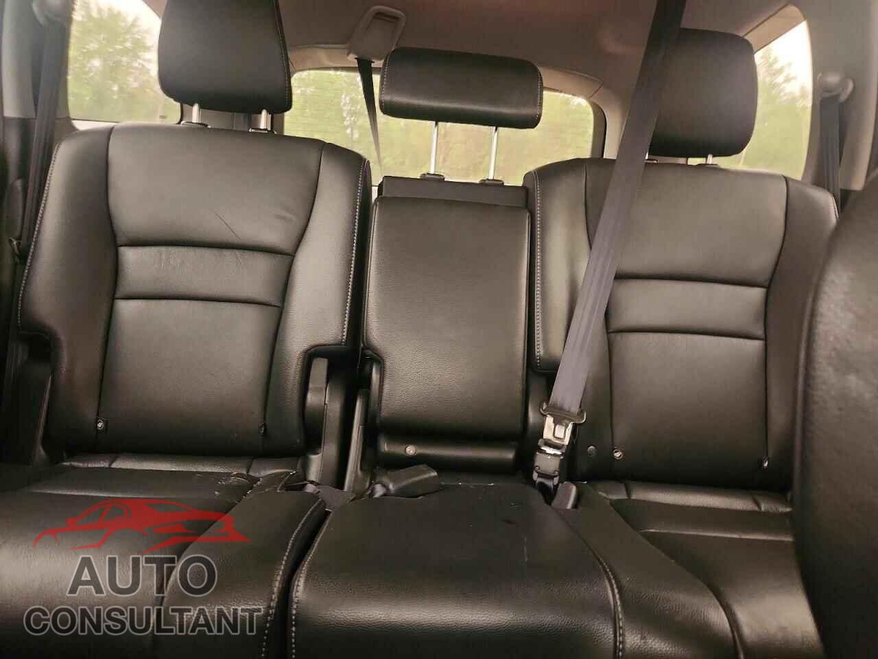HONDA PILOT 2021 - 5FNYF6H74MB506685