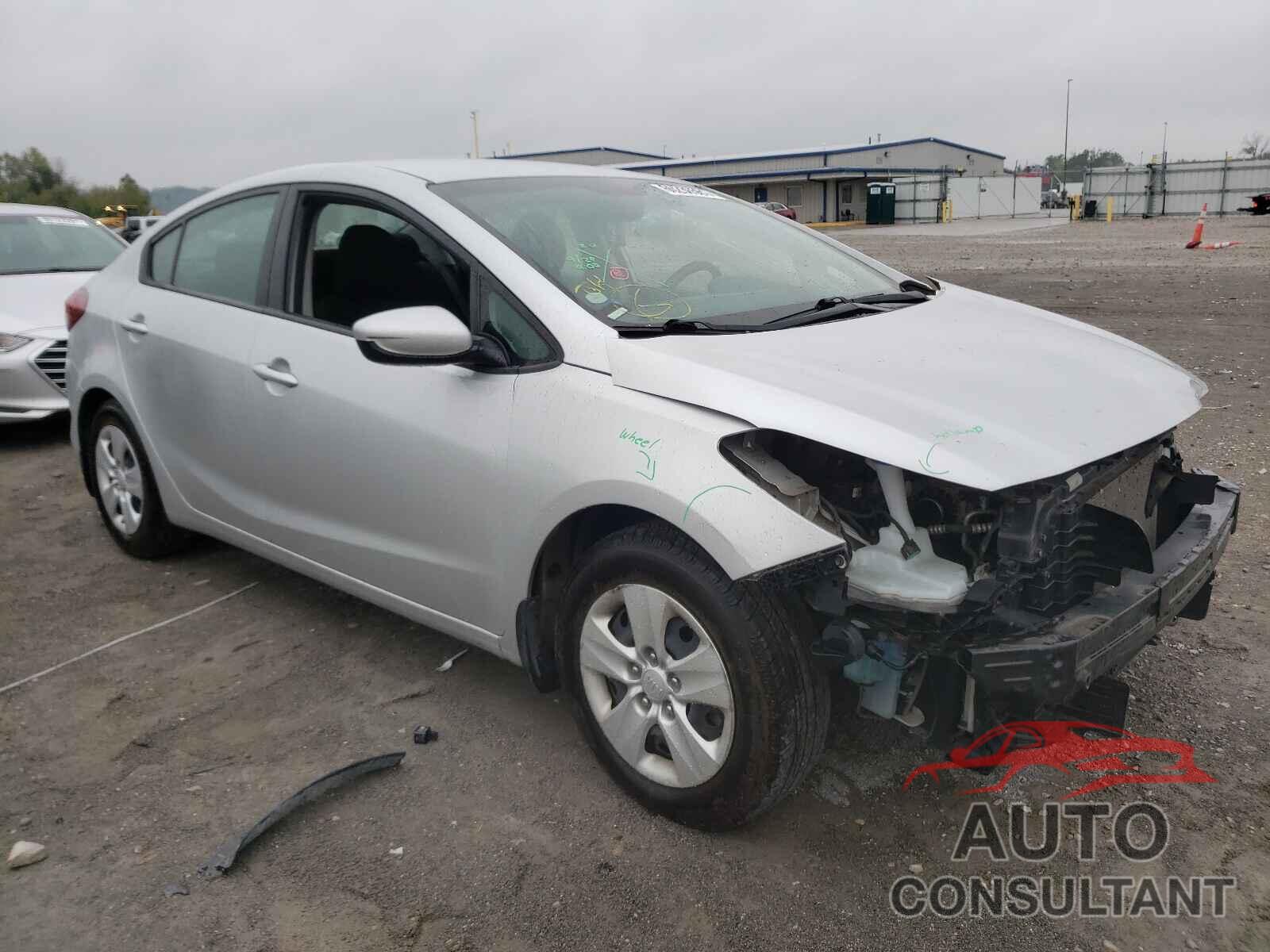 KIA FORTE 2017 - 3KPFK4A74HE108292