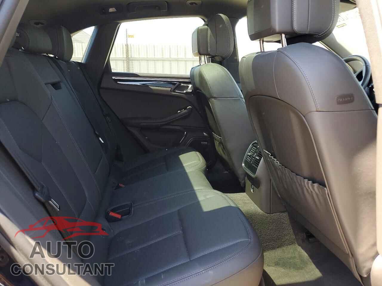 PORSCHE MACAN 2021 - WP1AA2A58MLB16167
