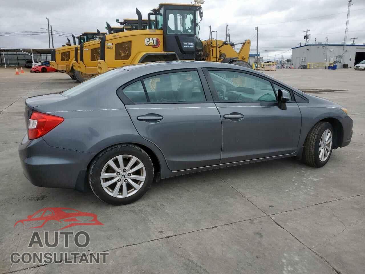 HONDA CIVIC 2012 - 2HGFB2F83CH312599