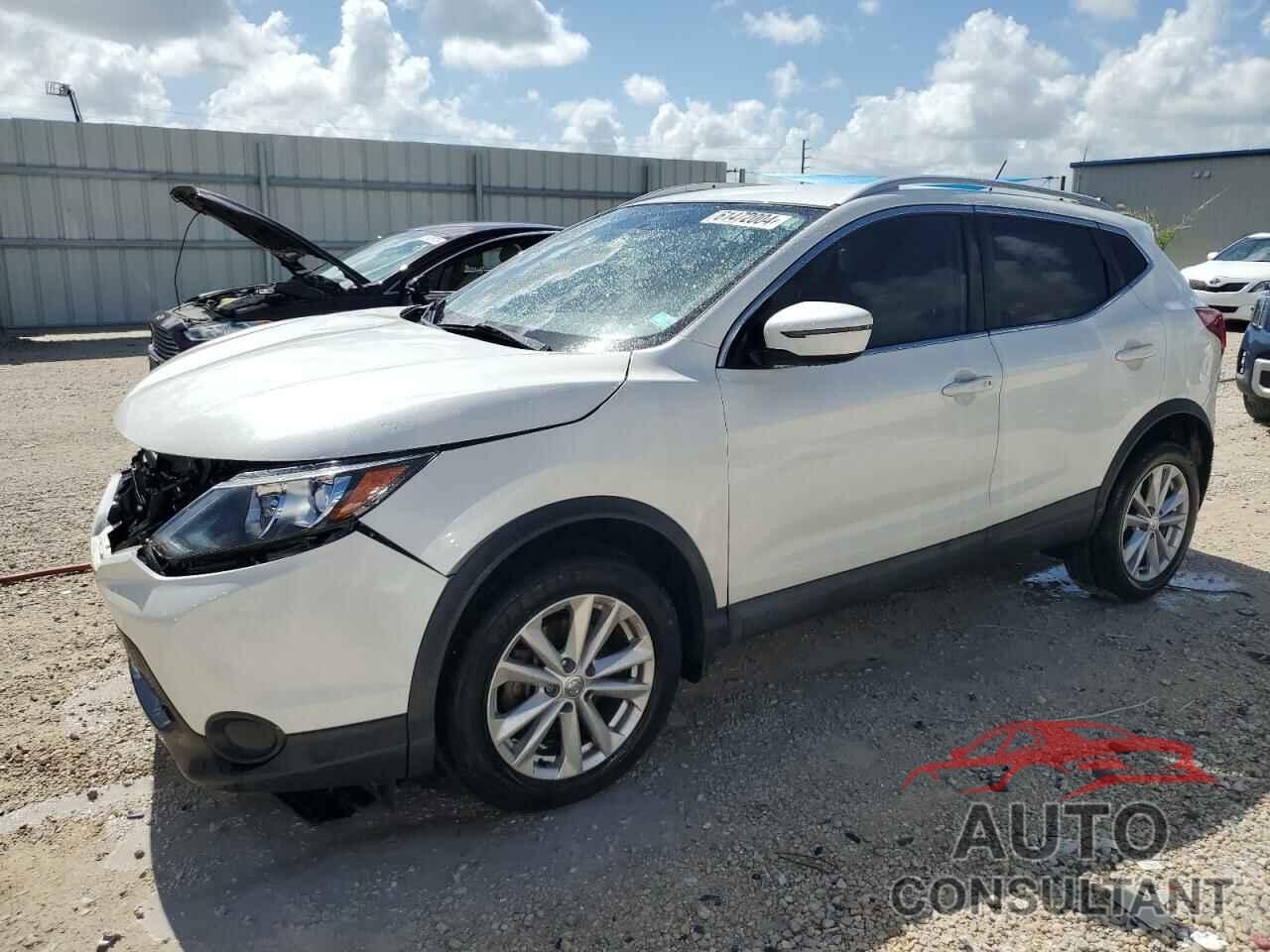 NISSAN ROGUE 2018 - JN1BJ1CP9JW189057