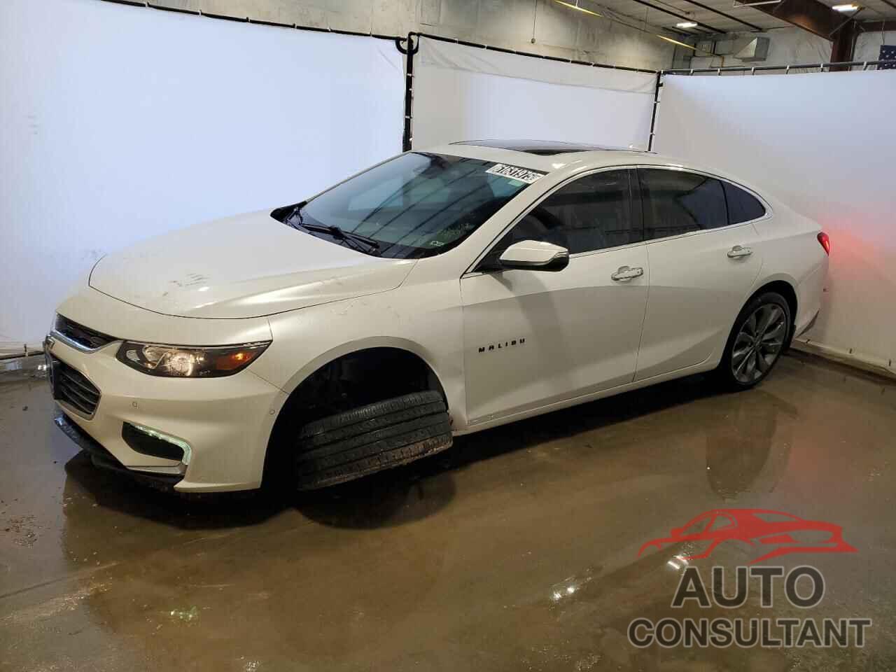 CHEVROLET MALIBU 2018 - 1G1ZE5SXXJF121285