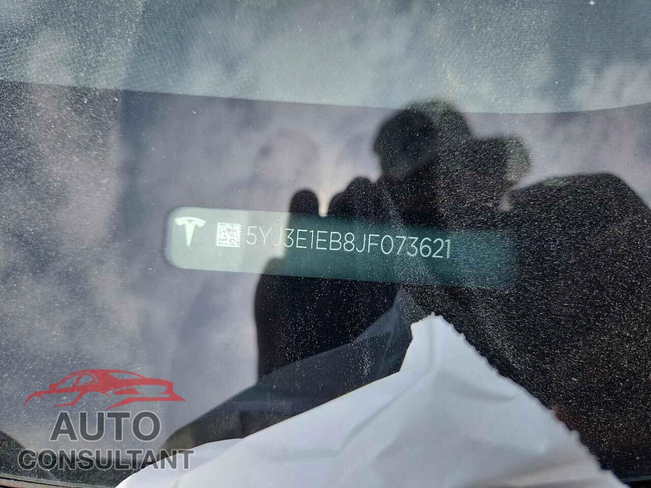 TESLA MODEL 3 2018 - 5YJ3E1EB8JF073621