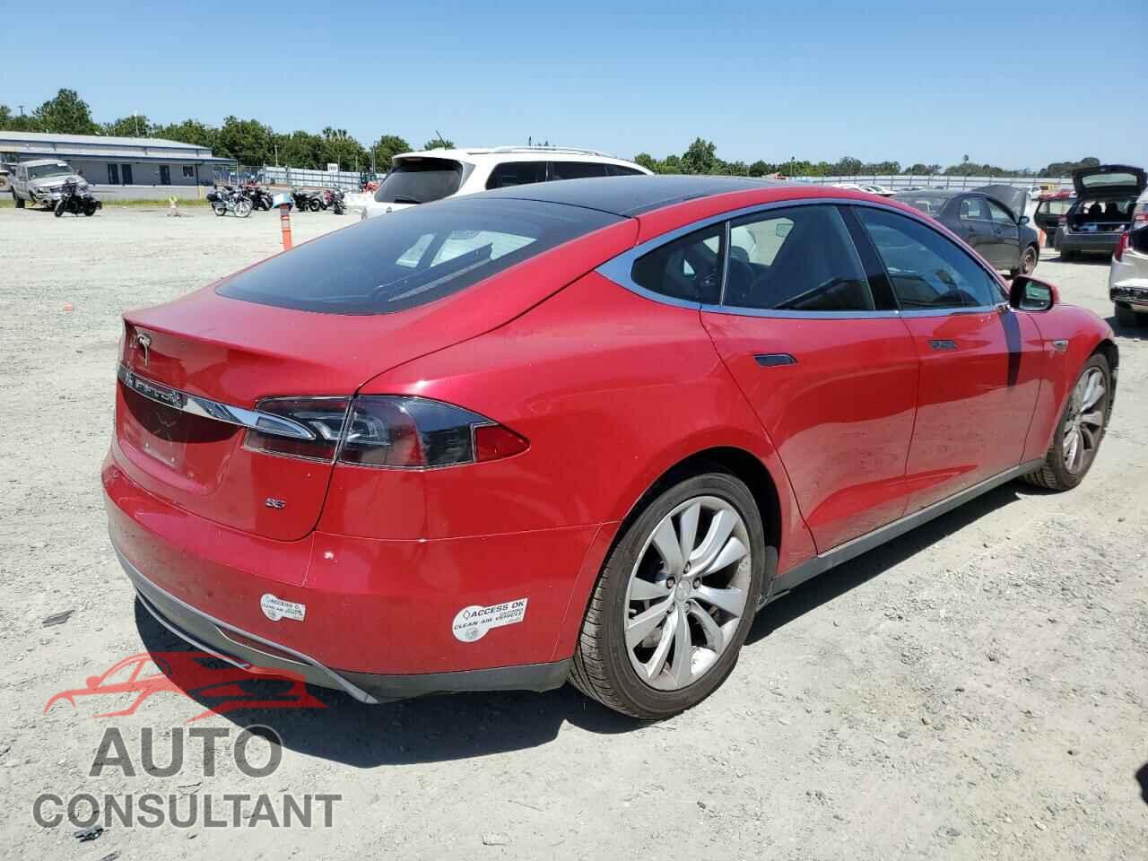 TESLA MODEL S 2014 - 5YJSA1H17EFP64266