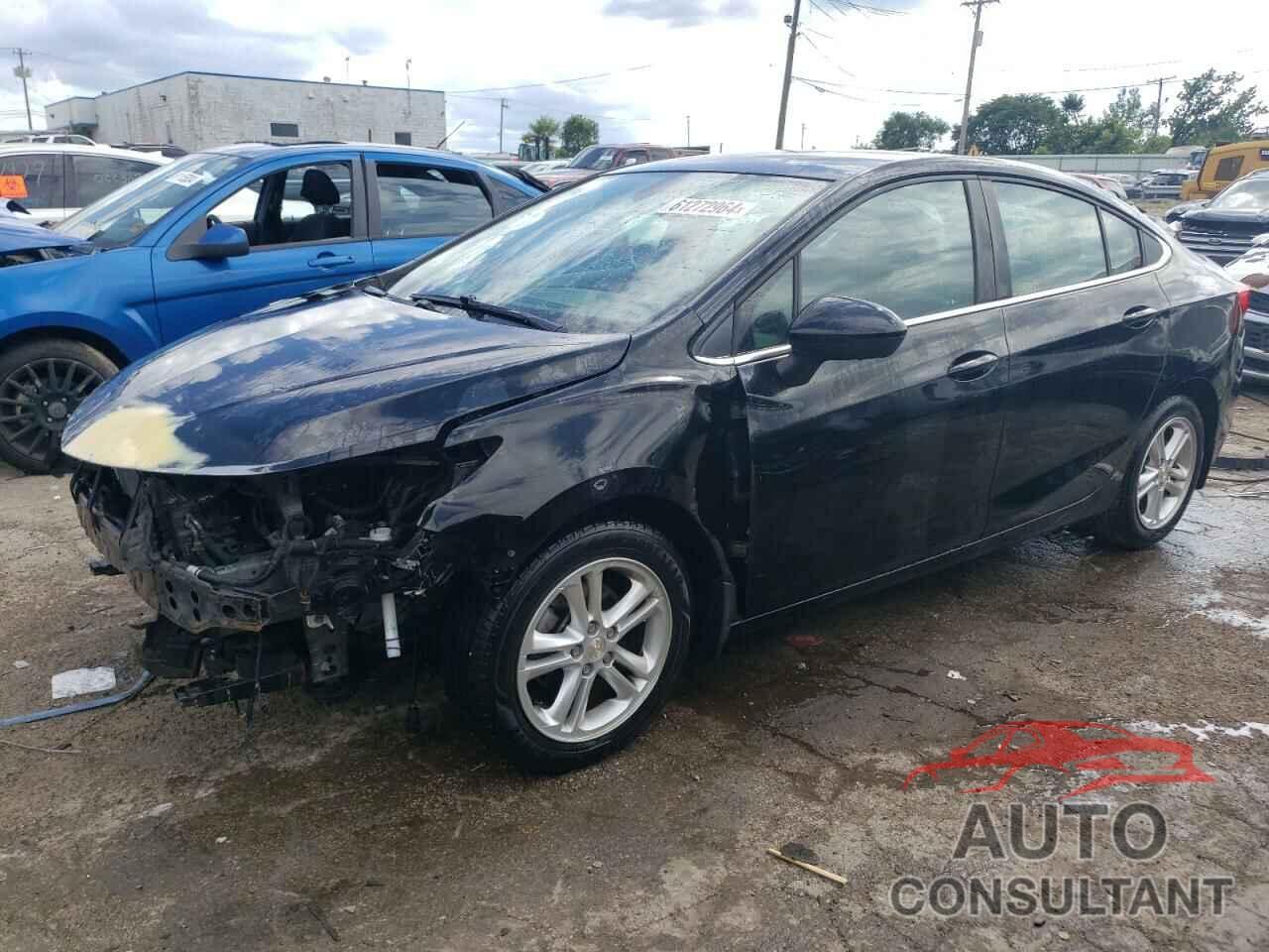 CHEVROLET CRUZE 2018 - 1G1BE5SM7J7239134