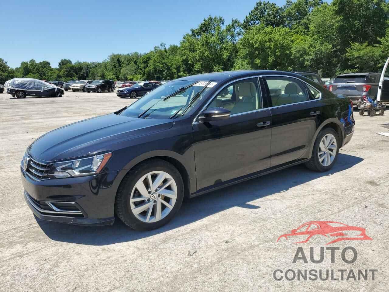 VOLKSWAGEN PASSAT 2018 - 1VWBA7A38JC002647