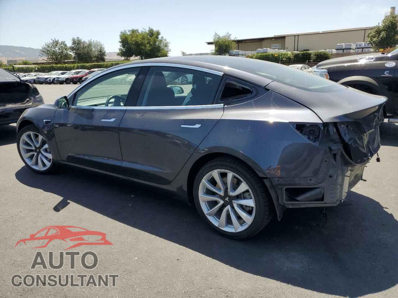 TESLA MODEL 3 2018 - 5YJ3E1EA7JF049334