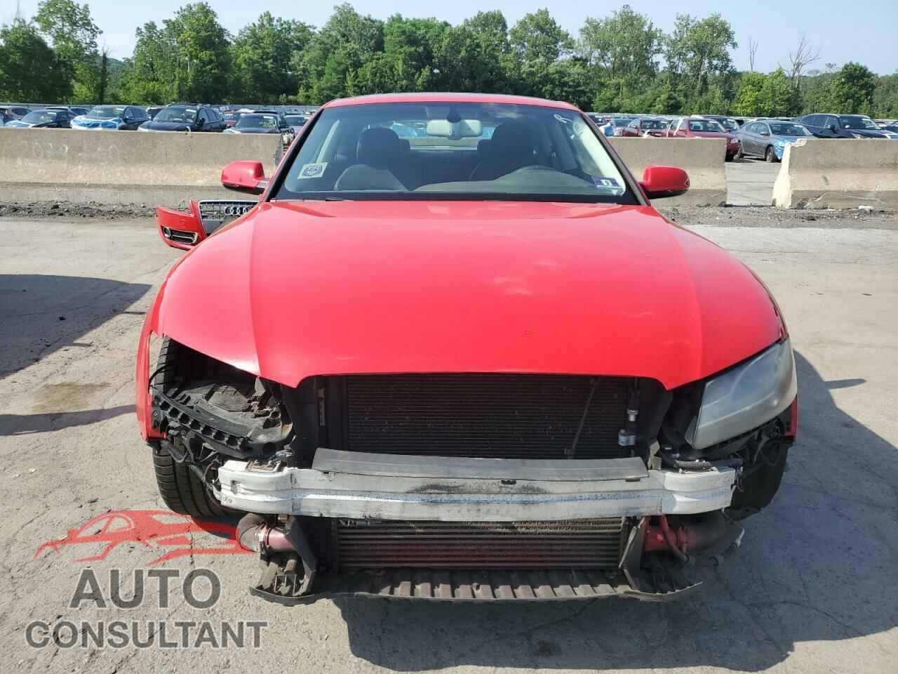AUDI A5 2012 - WAULFAFR4CA004345