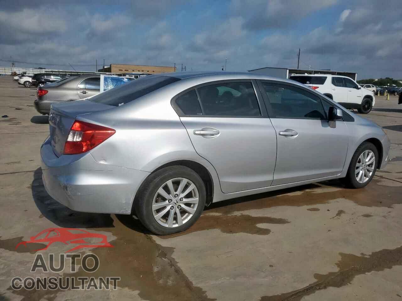 HONDA CIVIC 2012 - 19XFB2F84CE317093