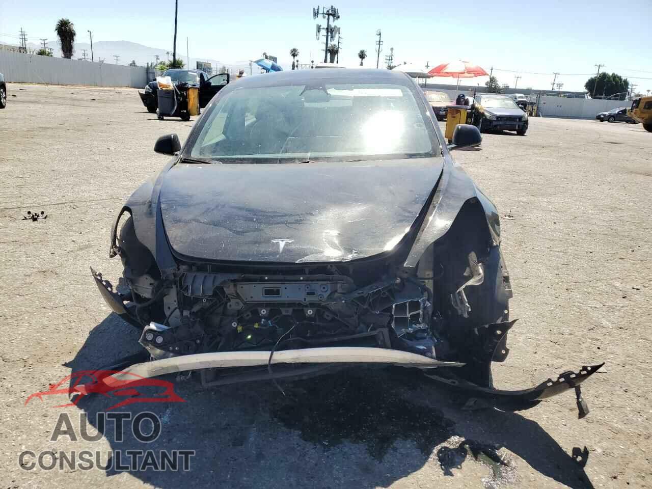 TESLA MODEL 3 2022 - 5YJ3E1EA3NF190505