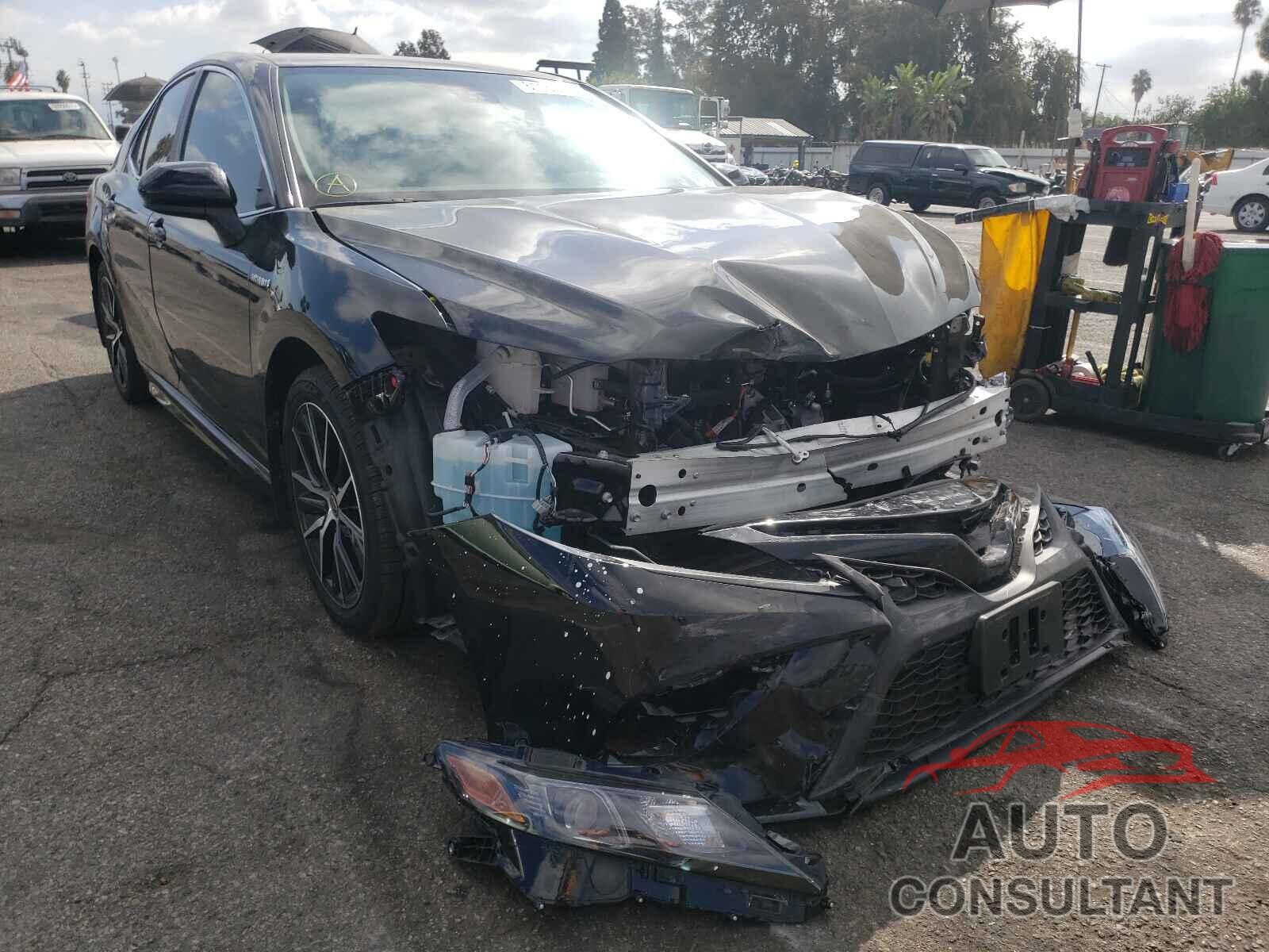 TOYOTA CAMRY 2021 - 4T1G31AK0MU558906