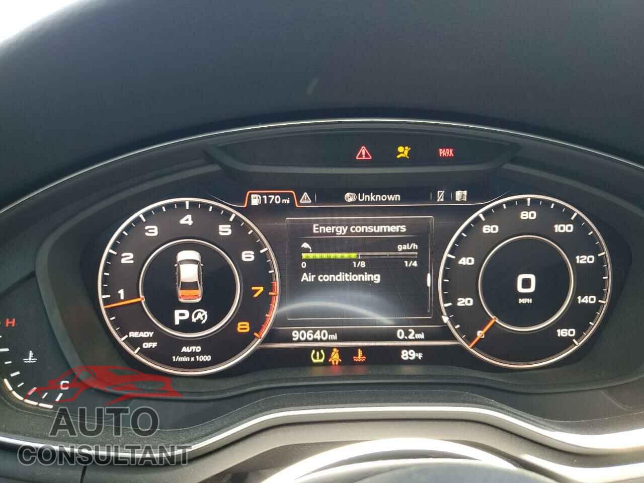 AUDI A4 2017 - WAUDNAF43HN054861