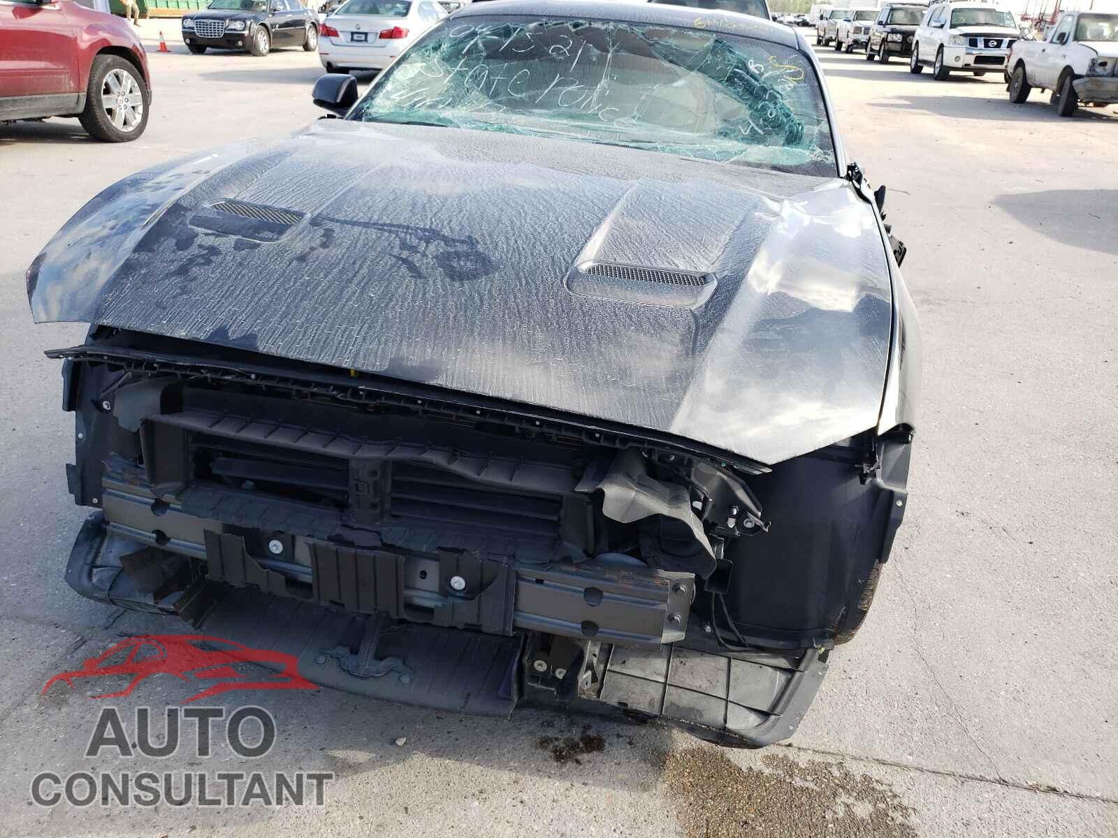 FORD MUSTANG 2018 - 1FA6P8TH8J5128647