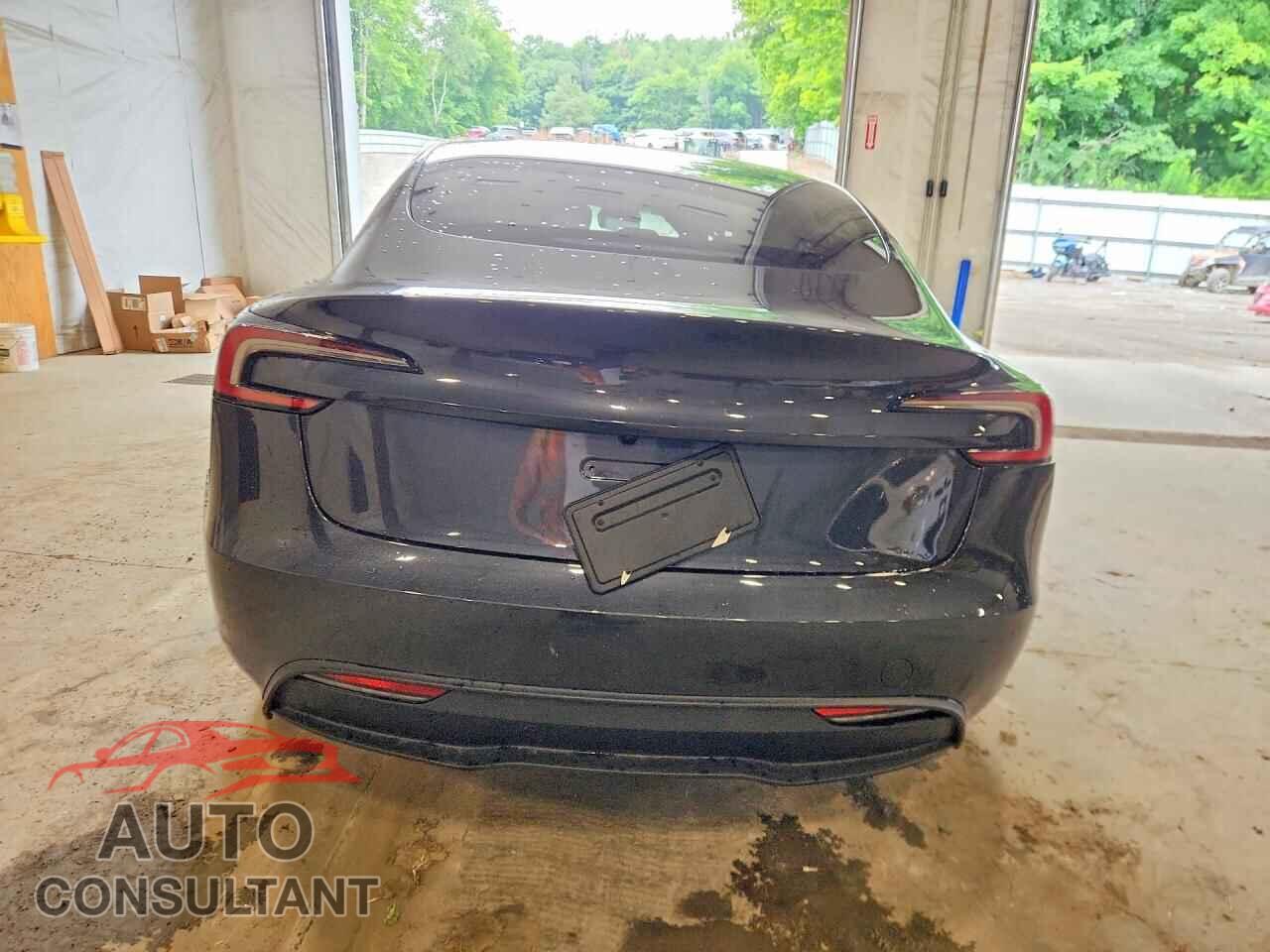 TESLA MODEL 3 2026 - 5YJ3E1EA7TF185711