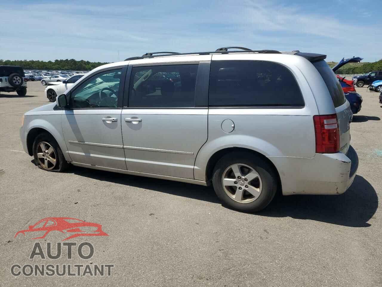DODGE CARAVAN 2010 - 2D4RN5D13AR154592