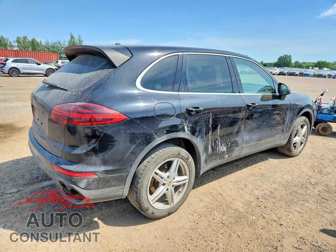 PORSCHE CAYENNE 2017 - WP1AA2A27HKA88556