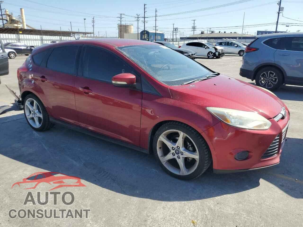 FORD FOCUS 2014 - 1FADP3K26EL247726