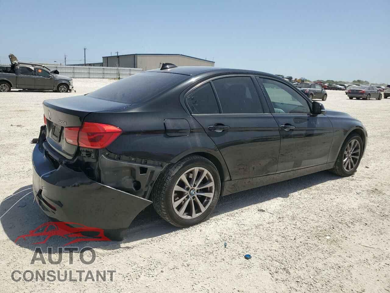 BMW 3 SERIES 2016 - WBA8E1G52GNU10627