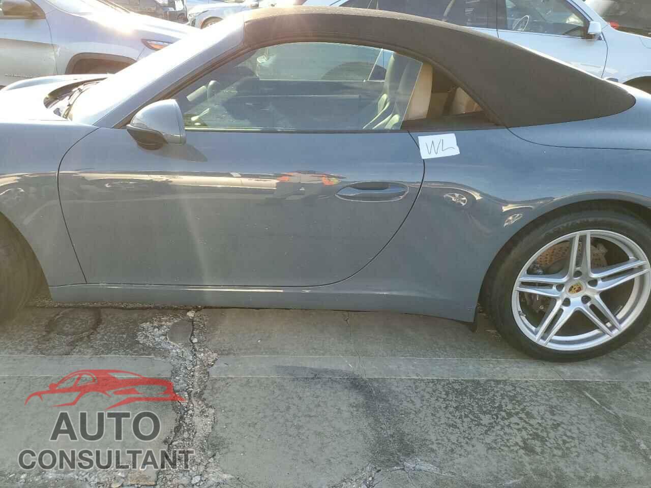 PORSCHE 911 2017 - WP0CA2A92HS142420