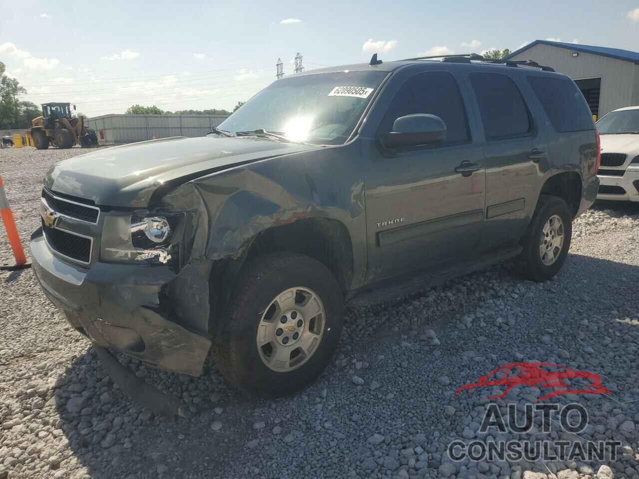 CHEVROLET TAHOE 2011 - 1GNSKBE02BR155162