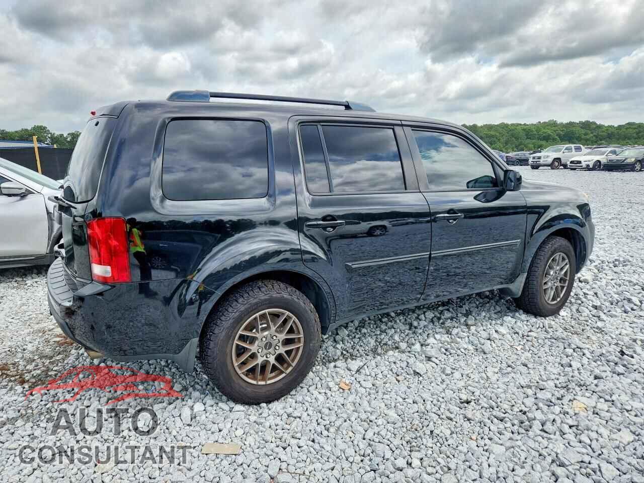 HONDA PILOT 2011 - 5FNYF4H5XBB002545
