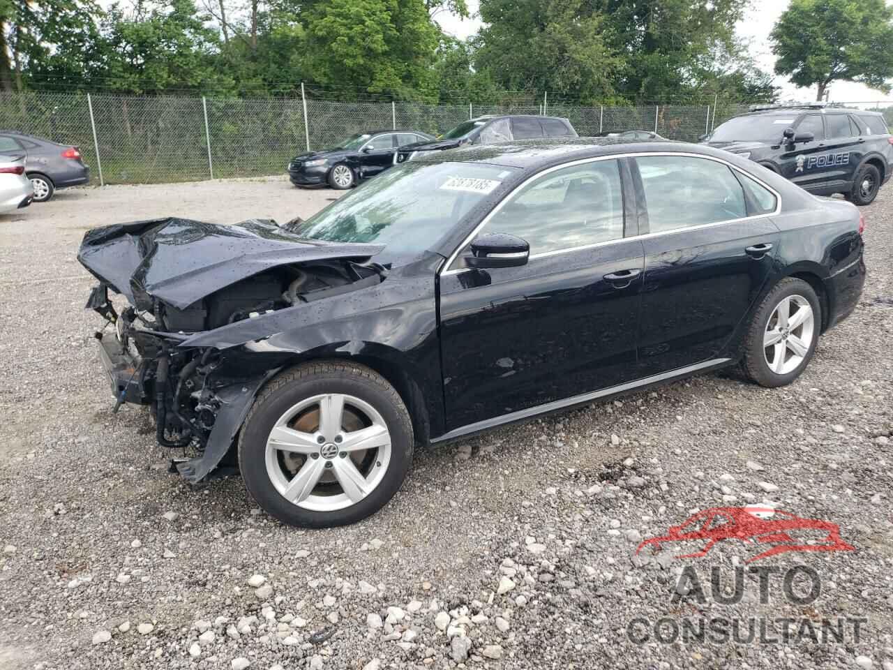 VOLKSWAGEN PASSAT 2015 - 1VWAT7A30FC083253