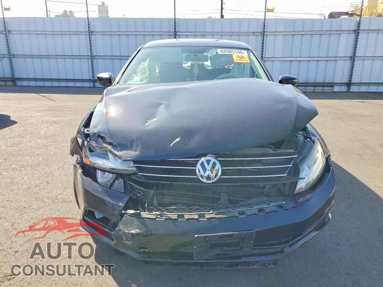 VOLKSWAGEN JETTA 2017 - 3VW2B7AJ0HM399419
